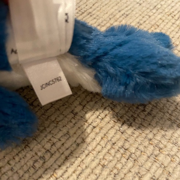 Jellycat Wavelly Whale - Picture 14 of 15